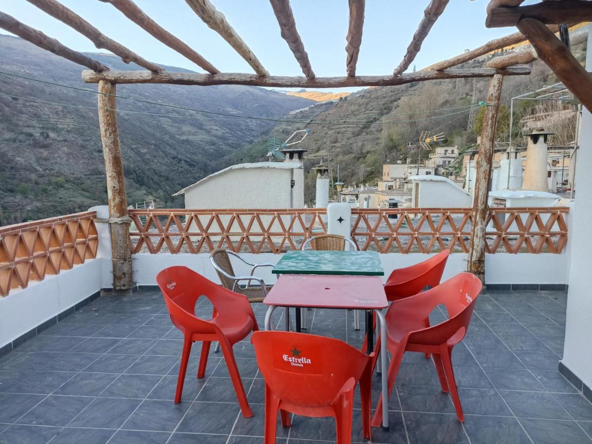Casa Los Trillizos Pampaneira Εξωτερικό φωτογραφία